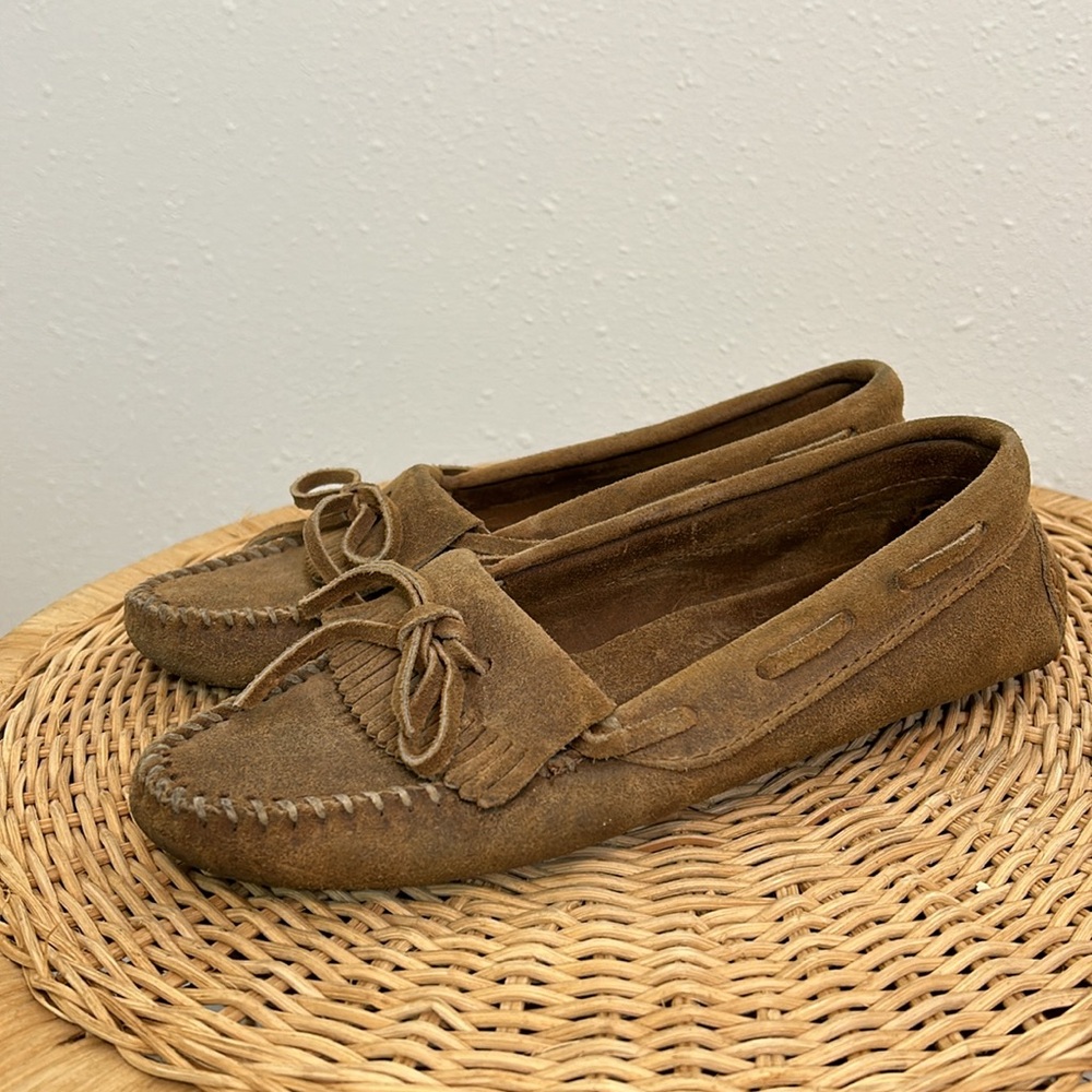 Minnetonka Kilty Tan Driving Moccasins Leather Suede Slip‎ On Shoes Fringe